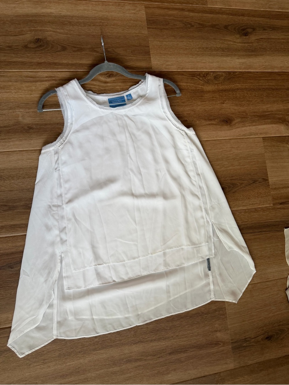 Simply Vera Vera Wang White Sleeveless Layered Tunic Tank for Girls
